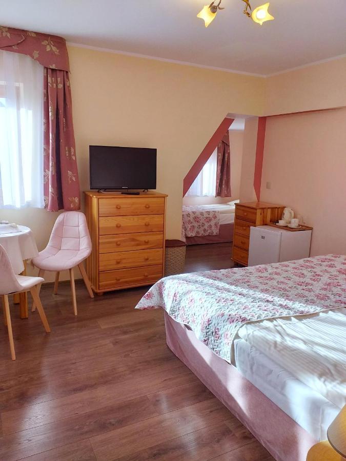 Wynajem Pokoi Rancho Apartment Зомб Екстериор снимка