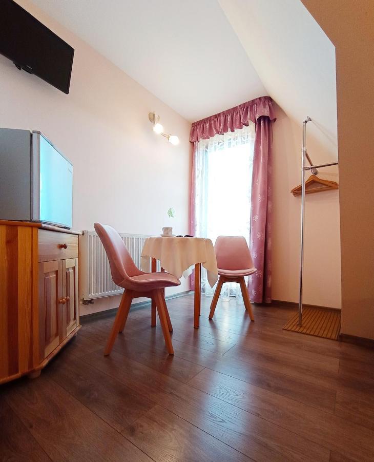 Wynajem Pokoi Rancho Apartment Зомб Екстериор снимка