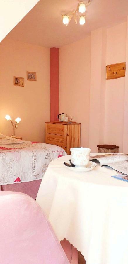 Wynajem Pokoi Rancho Apartment Зомб Екстериор снимка